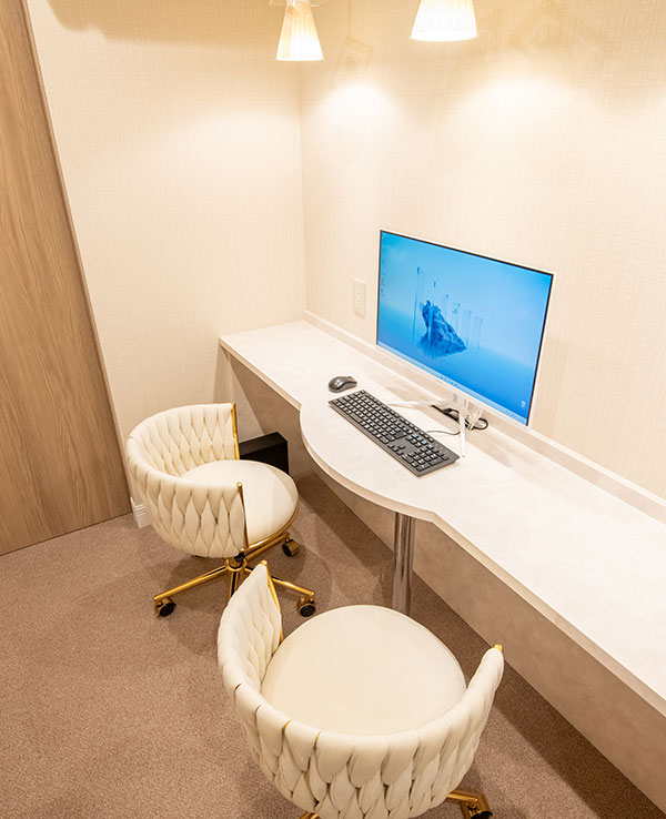 専用のリラックス空間で丁寧なコミュニケーション